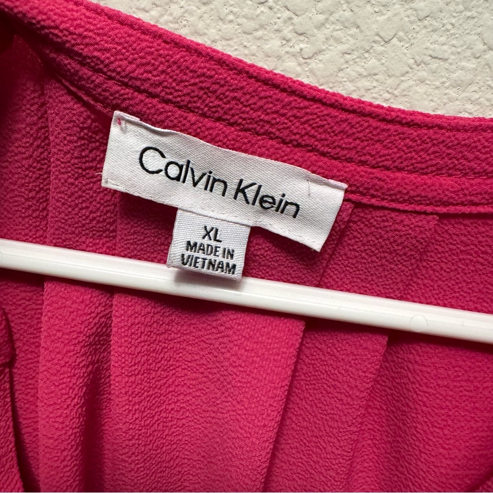 Calvin Klein Pink Cap Sleeve V-Neck Blouse - Picture 5 of 6